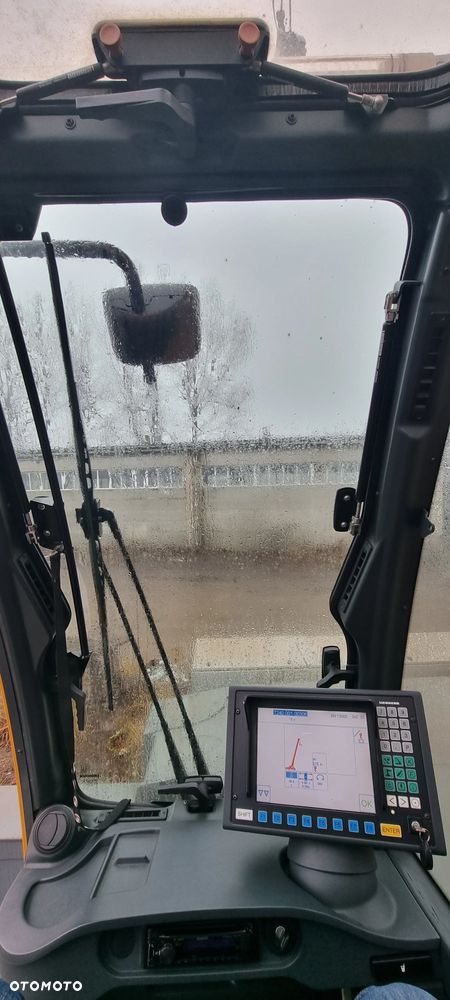 Liebherr LTM 1300 6-2 - 12