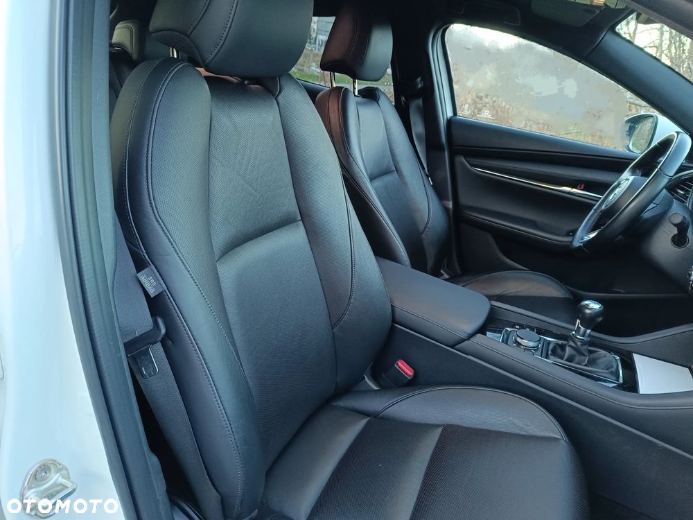 Mazda 3 e-SKYACTIV-X AWD 186 M HYBRID EXCLUSIVE-LINE - 20