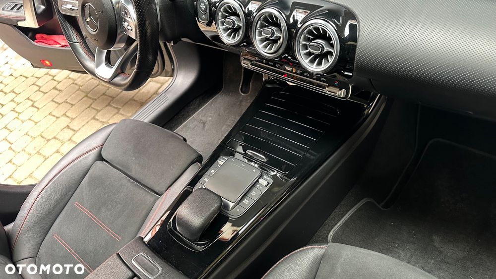 Mercedes-Benz CLA 180 d 8G-DCT Edition 2022 - 23