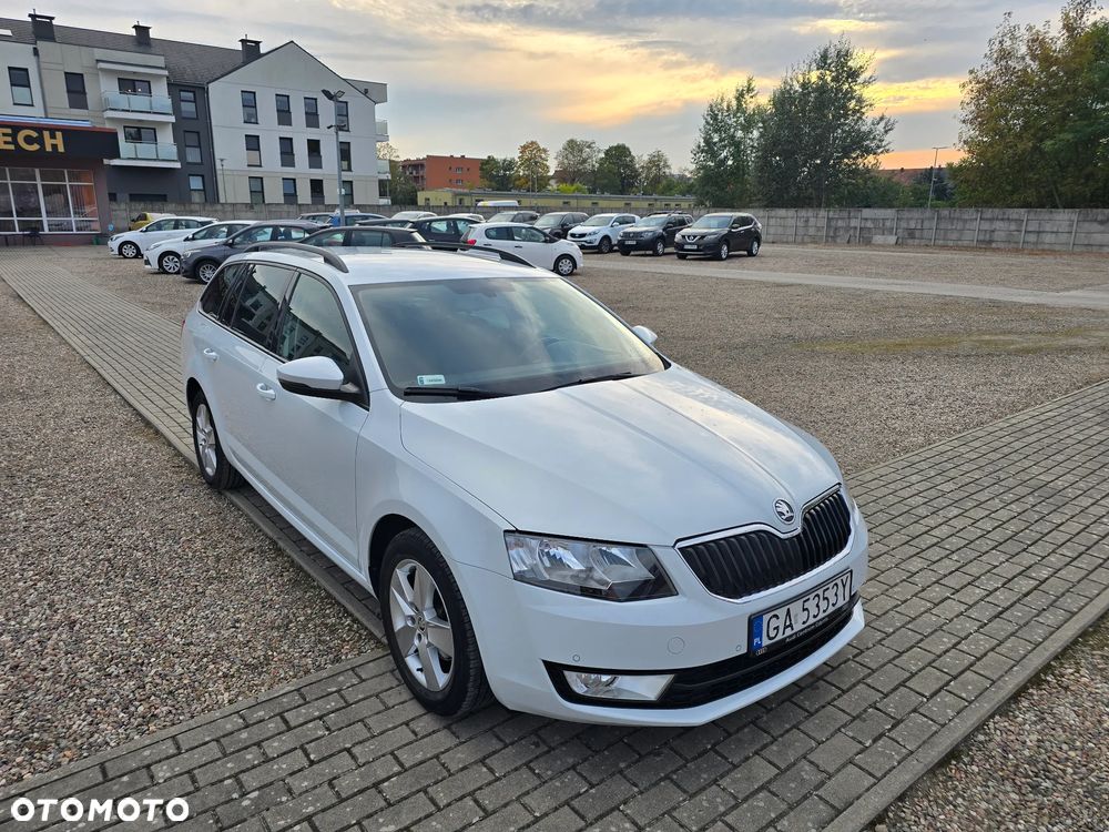 Skoda Octavia 1.4 TSI Ambition DSG - 4