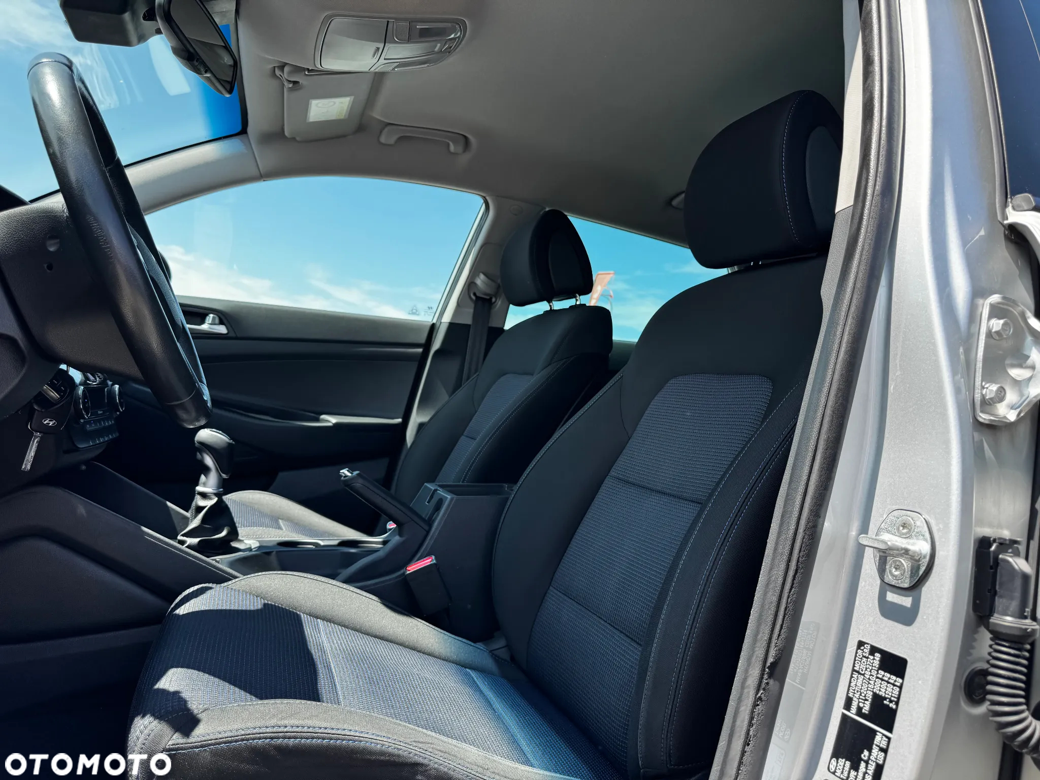 Hyundai Tucson blue 1.7 CRDi 2WD Passion Plus - 31