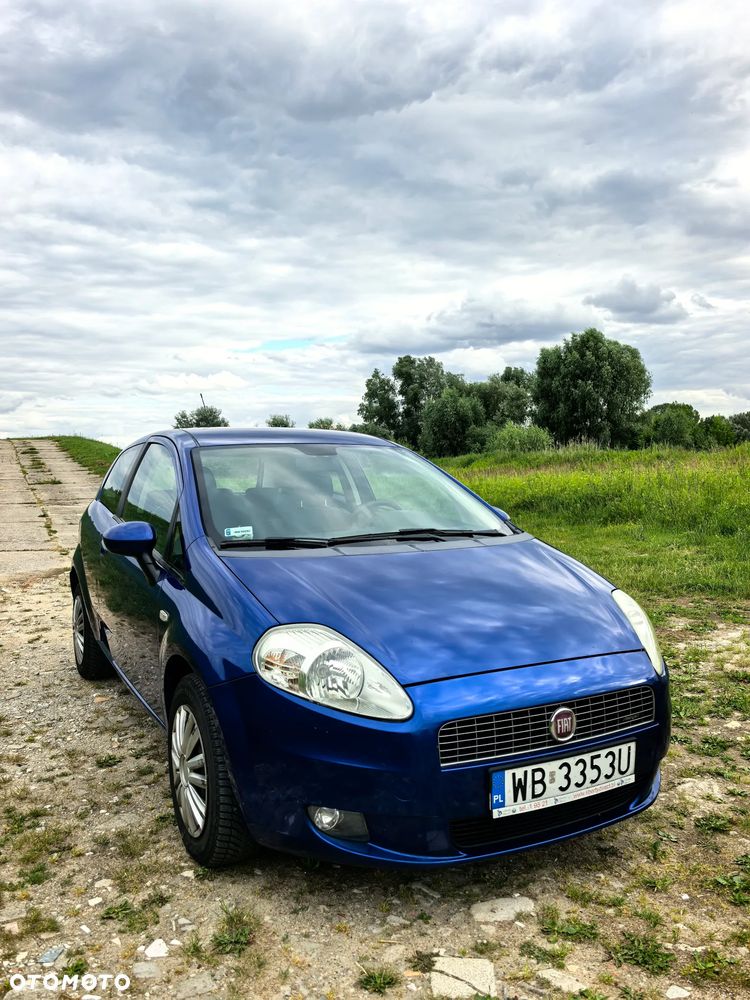 Fiat Grande Punto 1.4 16V Dynamic - 2