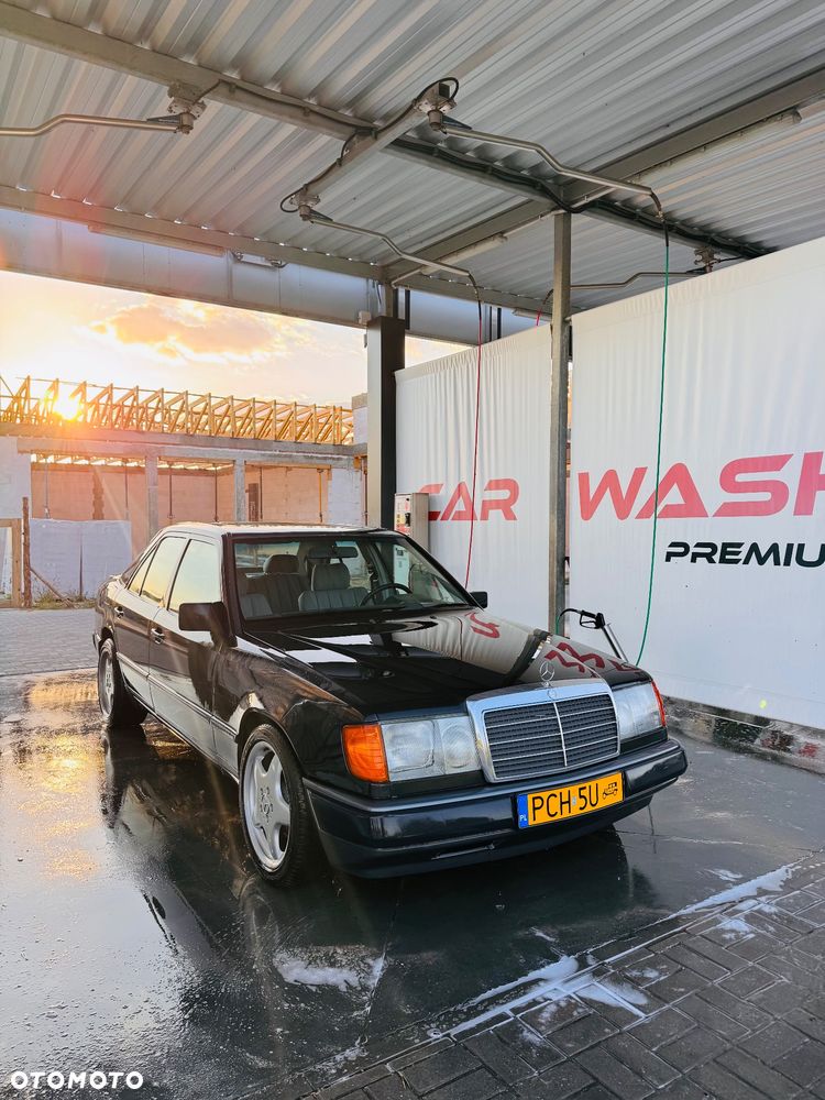 Mercedes-Benz W124 (1984-1993) - 15