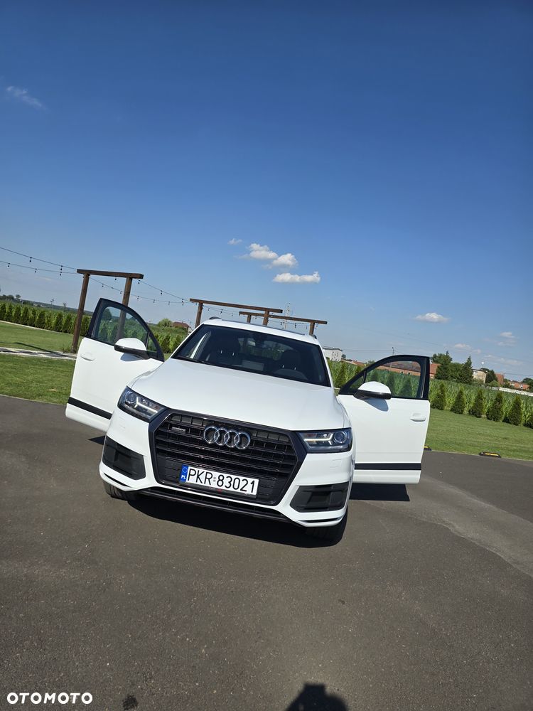 Audi Q7 - 25