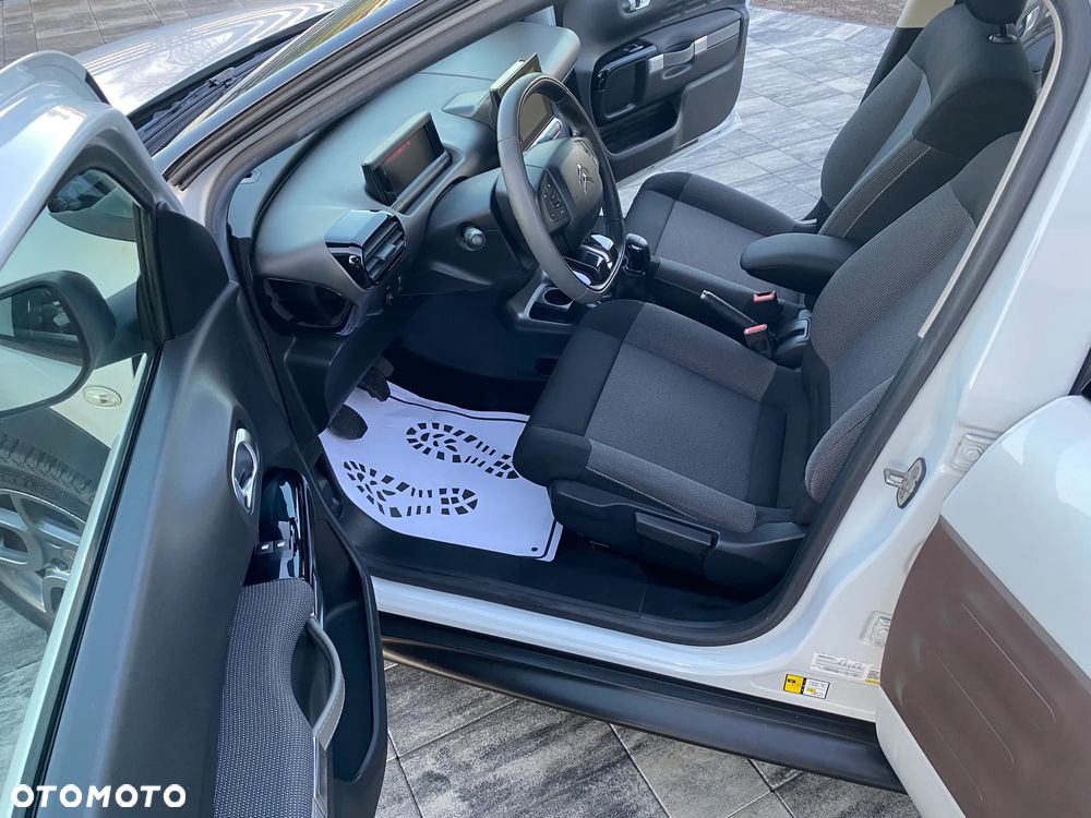 Citroën C4 Cactus 1.2 PureTech Shine - 24