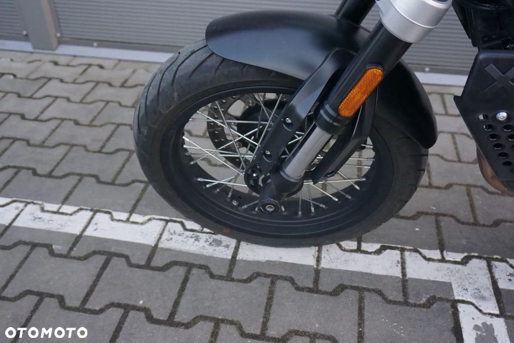 Brixton Crossfire - 21