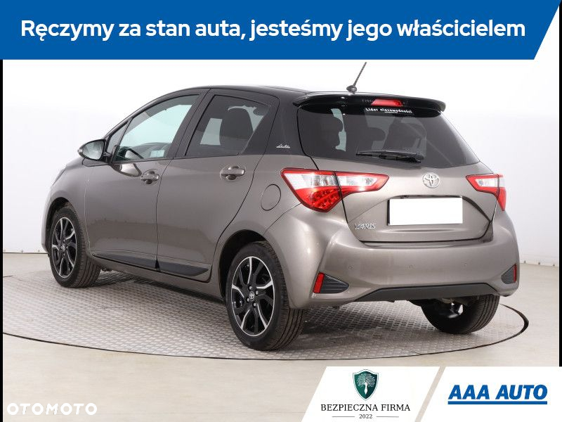 Toyota Yaris - 5
