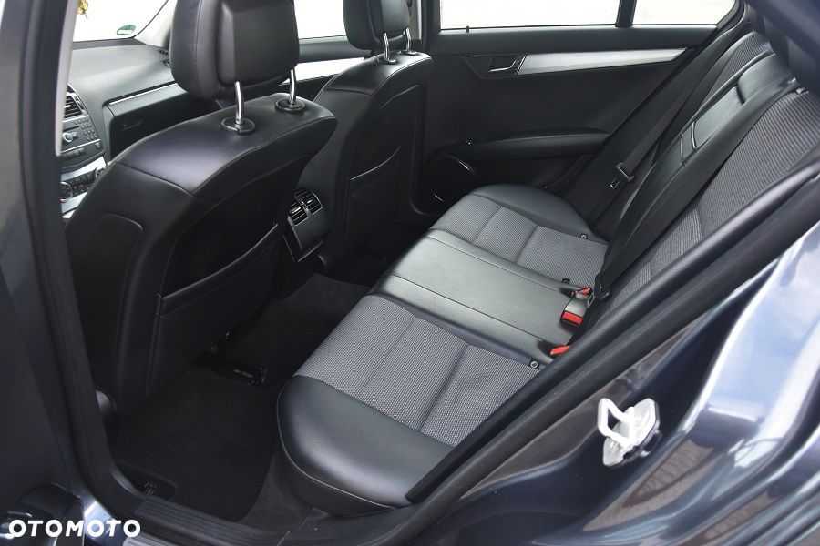 Mercedes-Benz Klasa C 200 Kompressor Avantgarde - 15