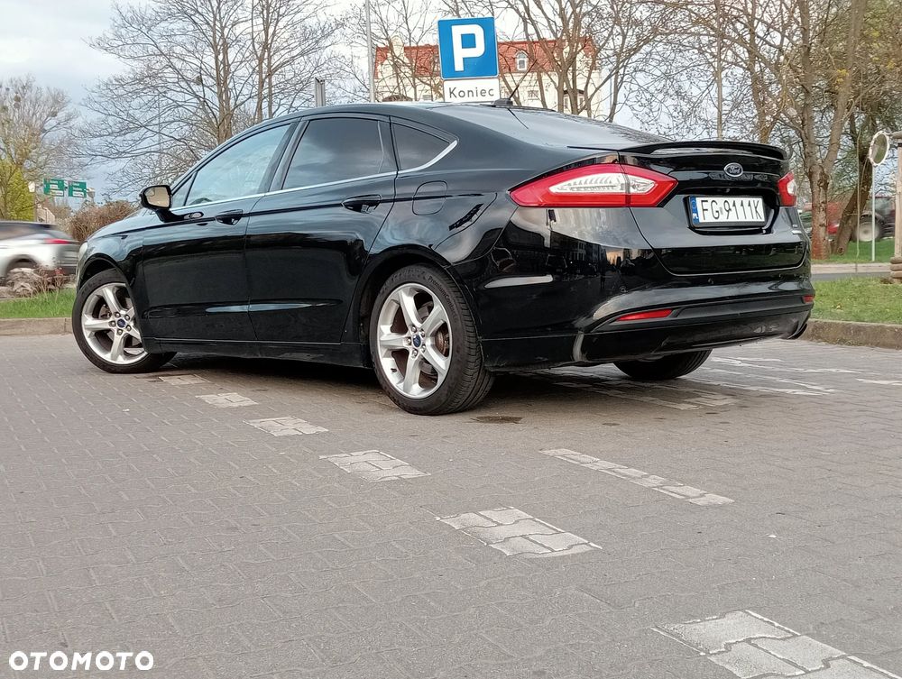 Ford Fusion - 3