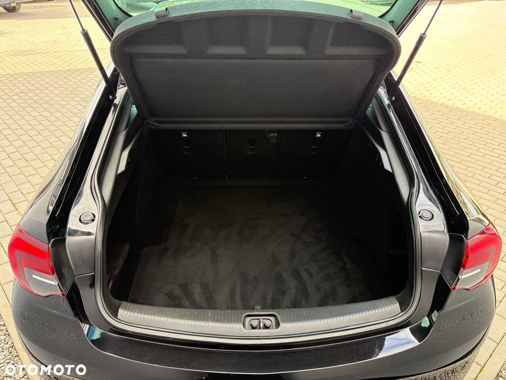 Opel Insignia - 12