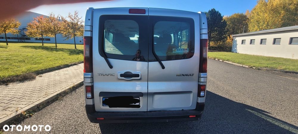 Renault Trafic - 2