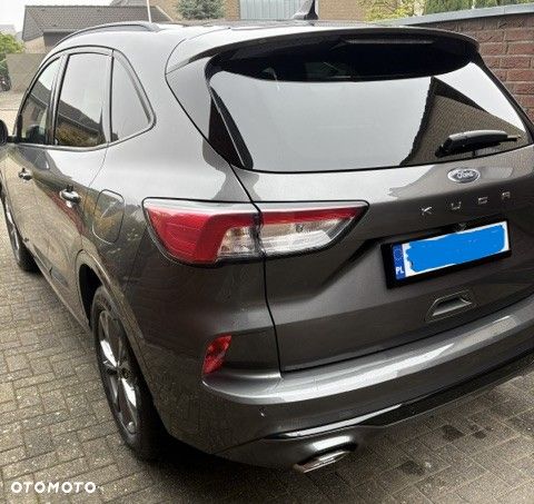 Ford Kuga 1.5 EcoBoost ST-LINE X - 3