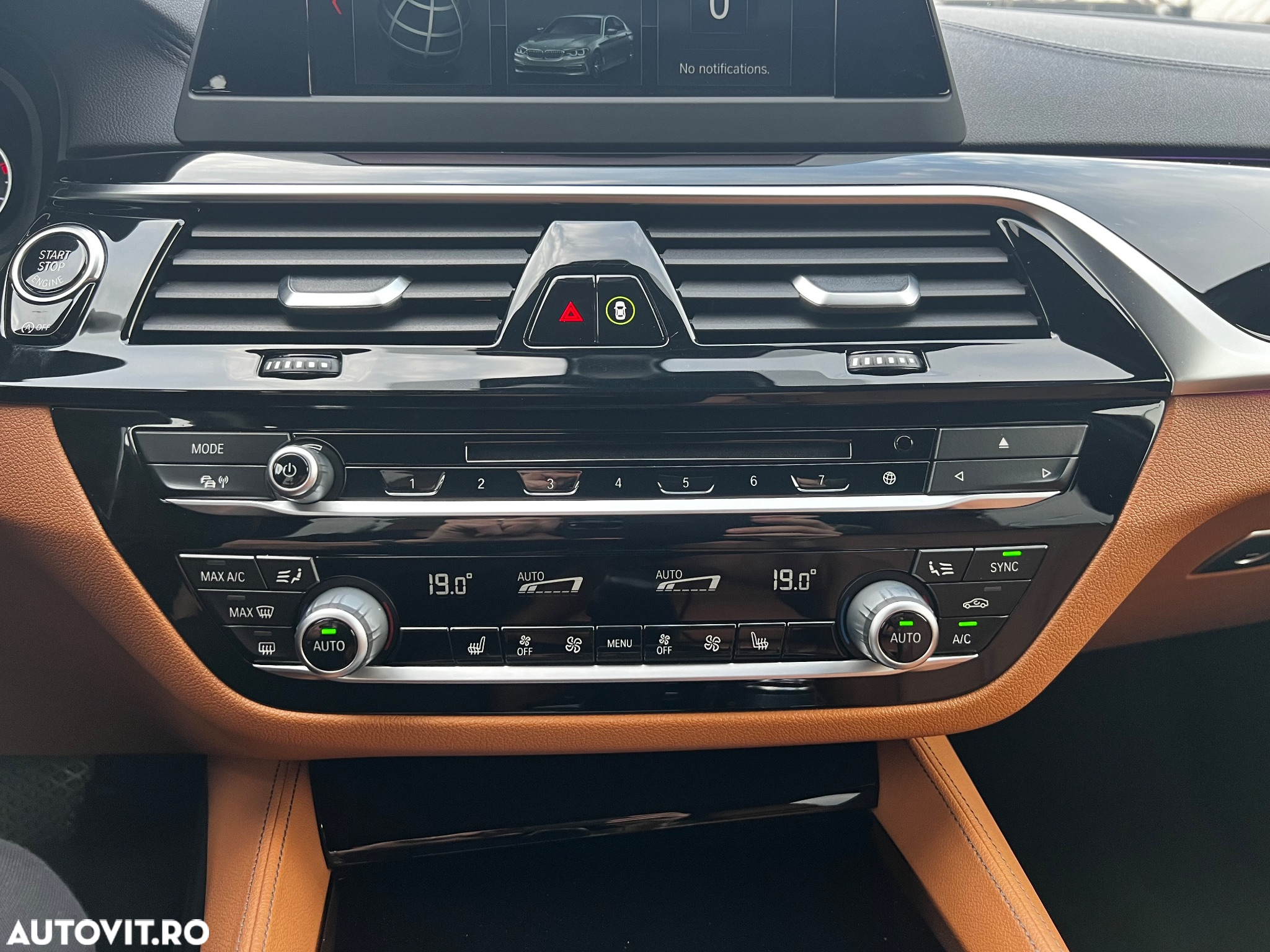 BMW Seria 5 520d AT - 34