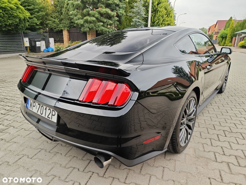 Ford Mustang - 11