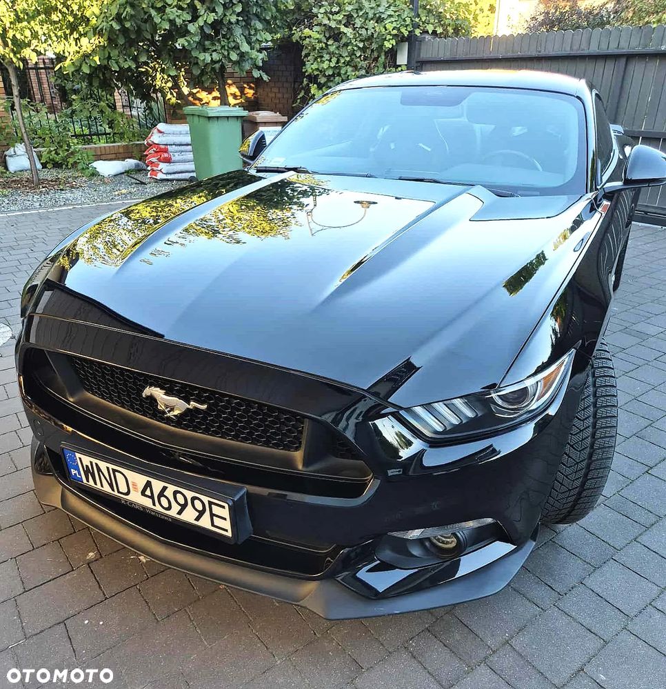 Ford Mustang 5.0 V8 GT - 1