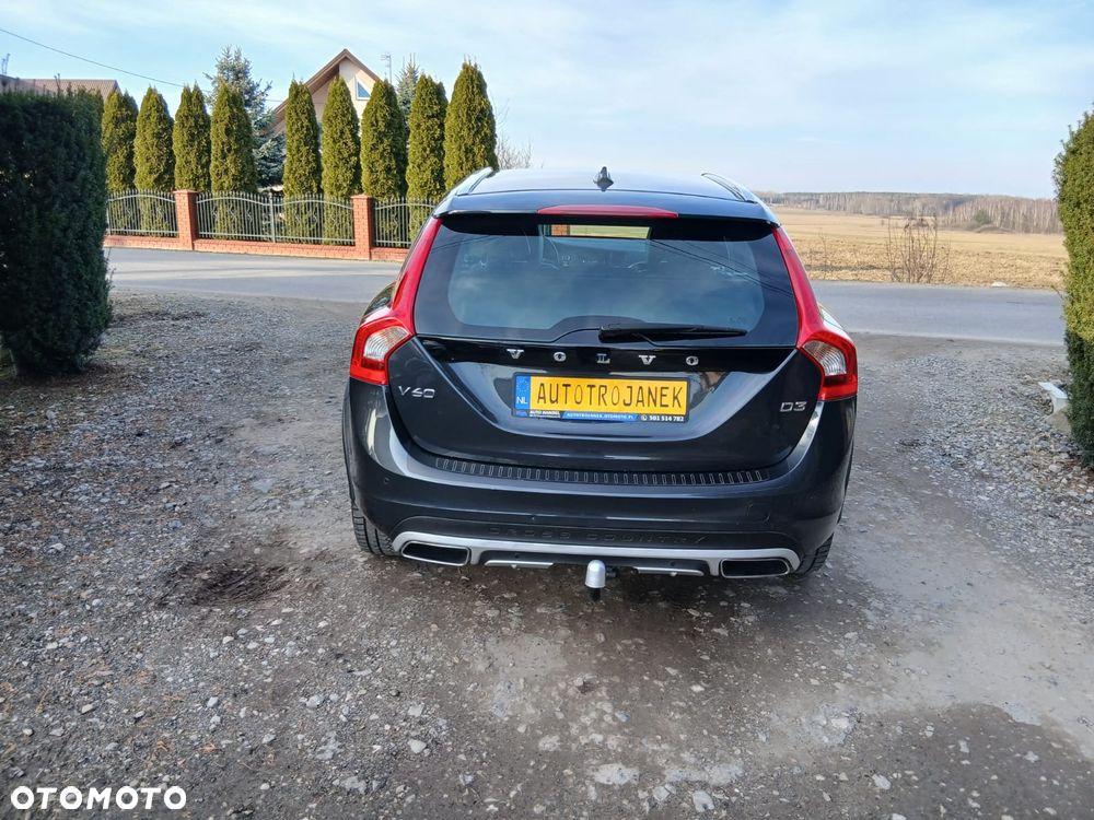 Volvo V60 D3 Summum - 5