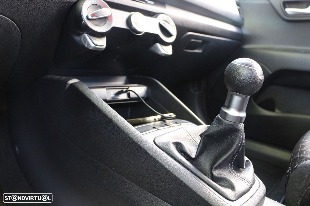 Kia Rio 1.2 CVVT Dynamic - 25