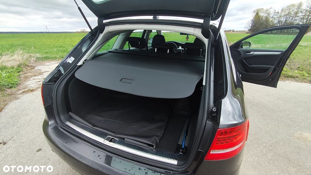 Audi A4 Avant 2.0 TFSI Ambiente - 11