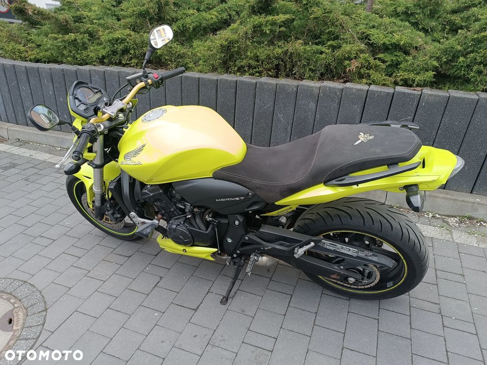 Honda Hornet - 18