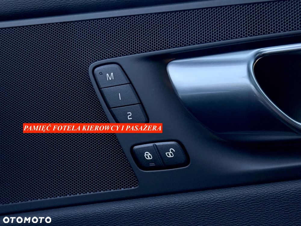 Volvo XC 60 B5 B AWD Geartronic RDesign - 15