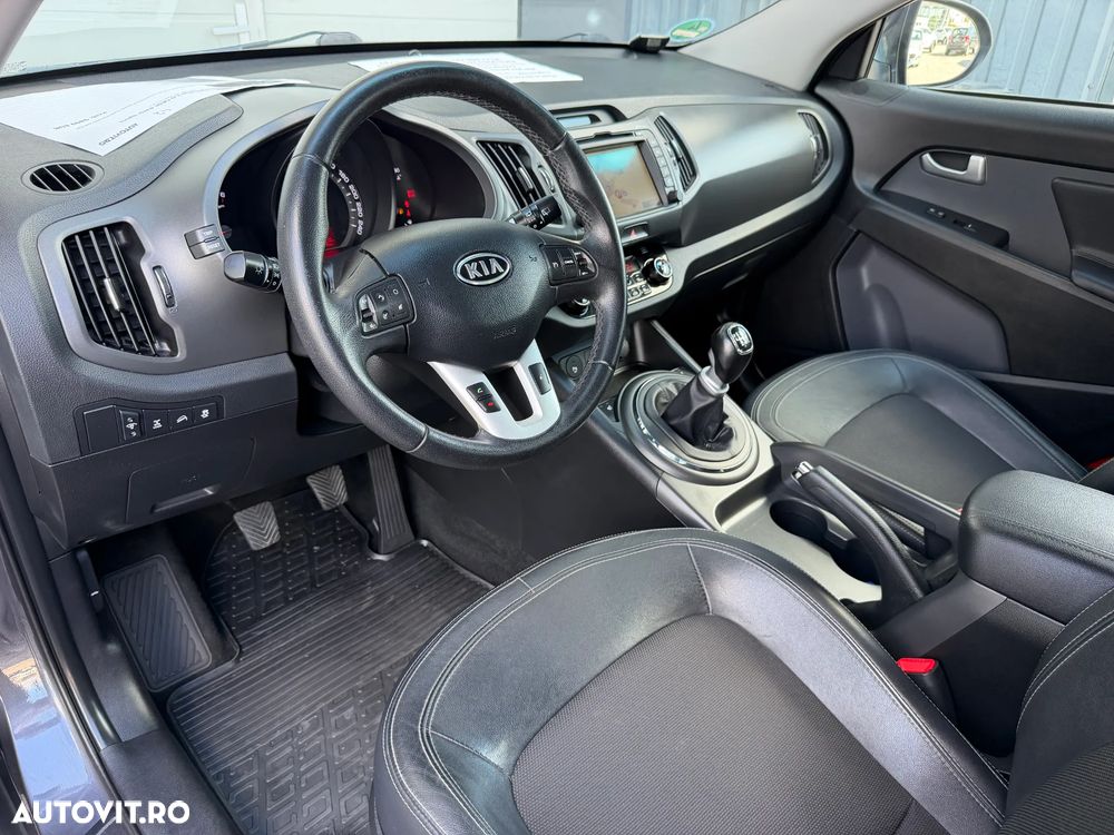 KIA Sportage 2011 — imagine 13