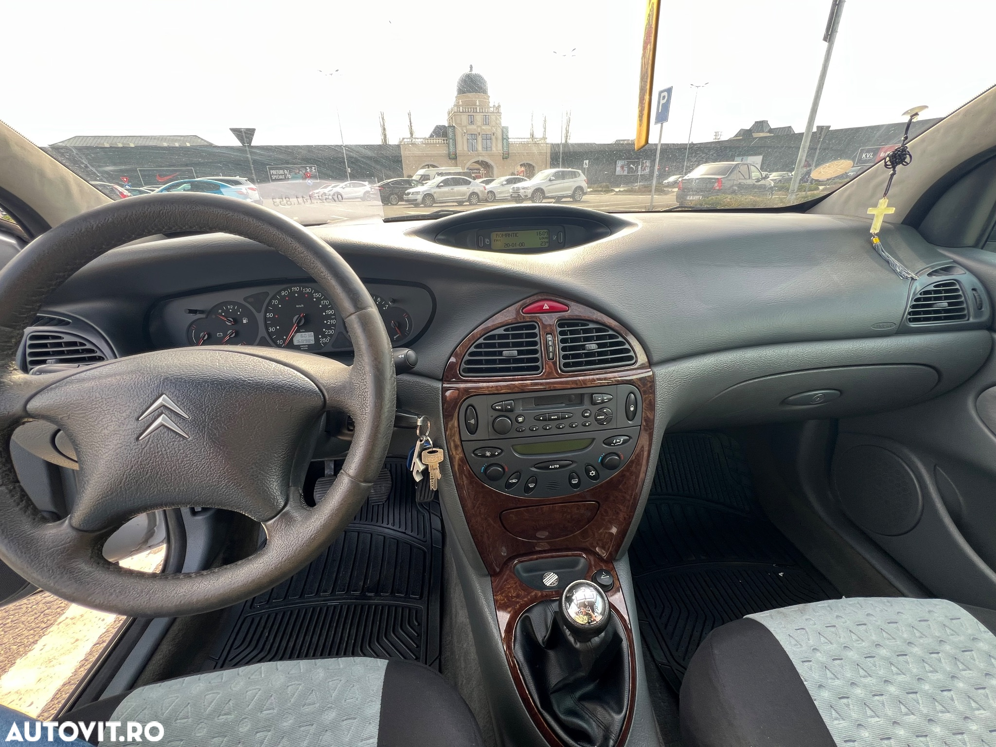 Citroën C5 2.0i 16V SX - 19