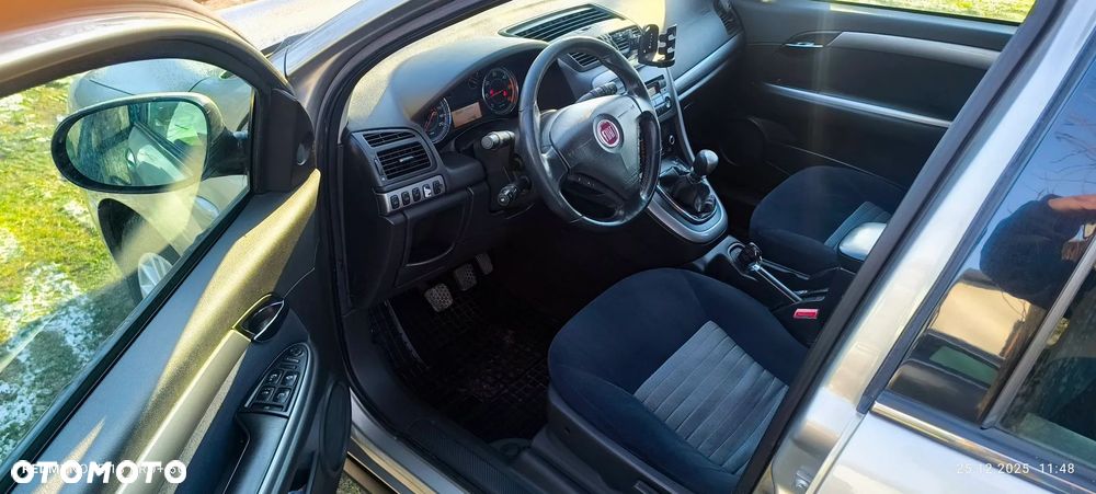Fiat Croma 1.9 JTD Active - 9