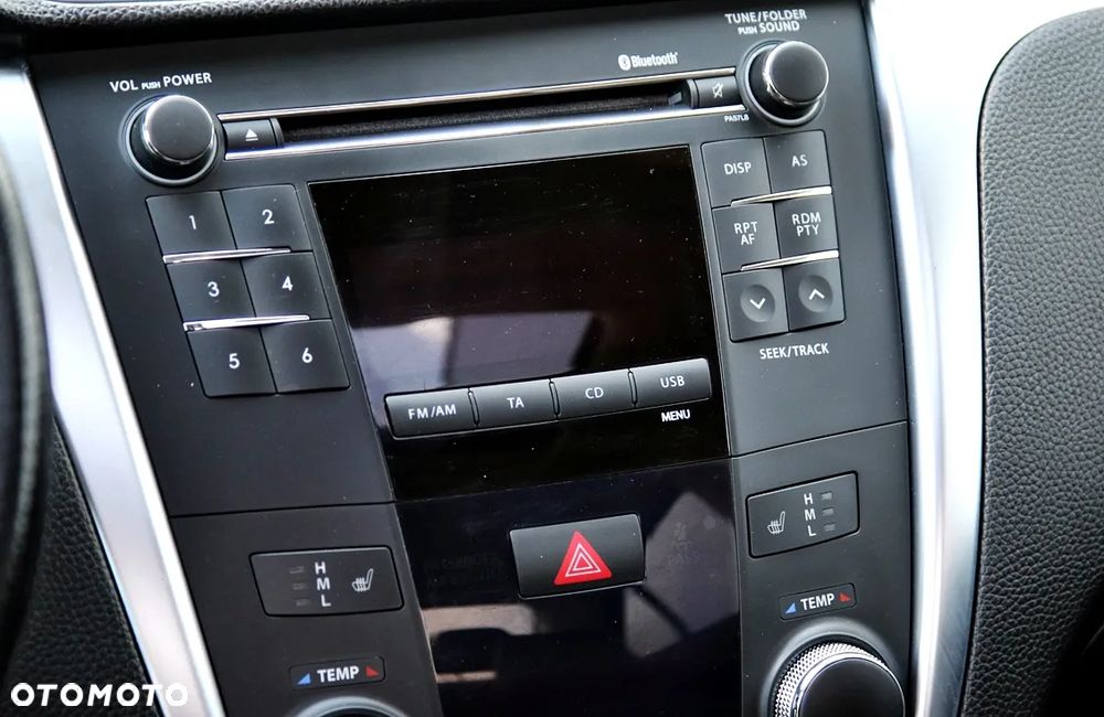 Suzuki Kizashi - 25