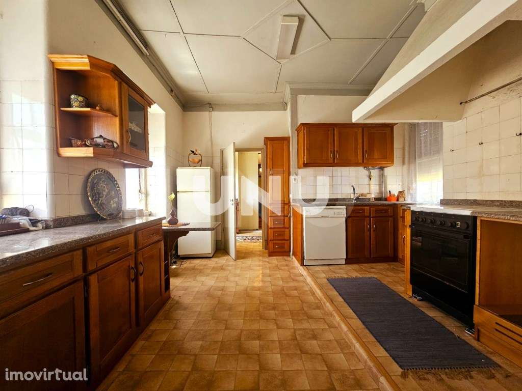 Moradia Isolada T4 - Áreas Amplas - Grande imagem: 5/35