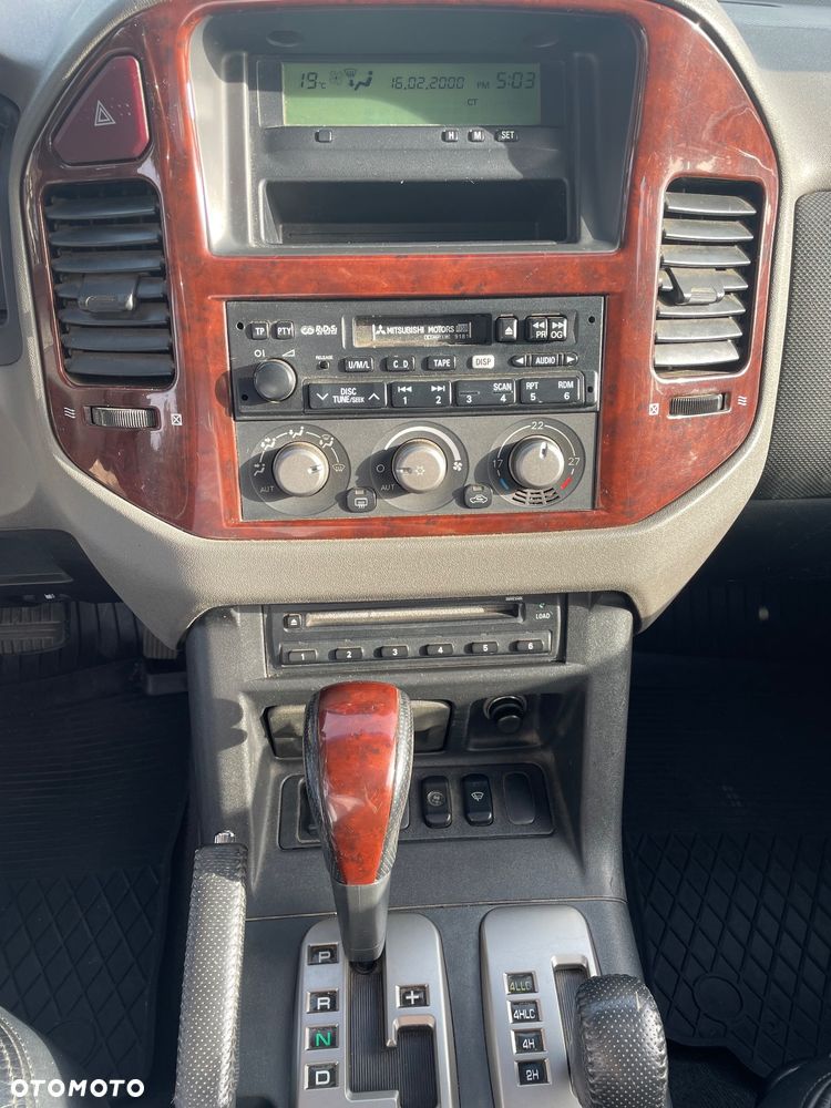 Mitsubishi Pajero 3.2 DID - 14