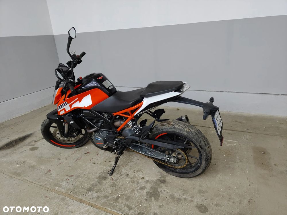 KTM Duke 125 - 7