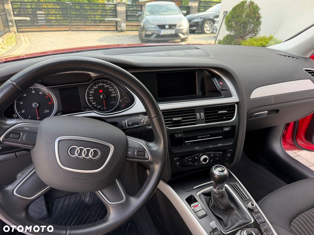 Audi A4 Avant 1.8 TFSI S line Sportpaket - 18