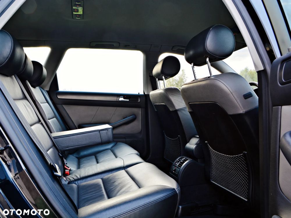 Audi A6 Allroad - 28