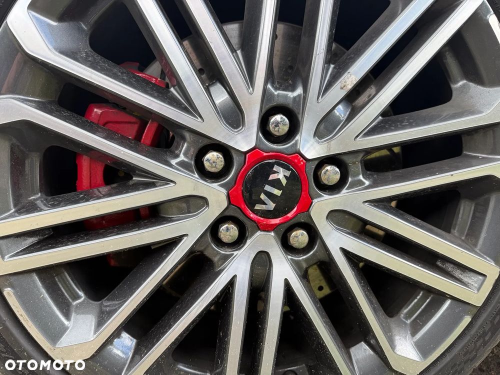 Kia ProCeed - 7