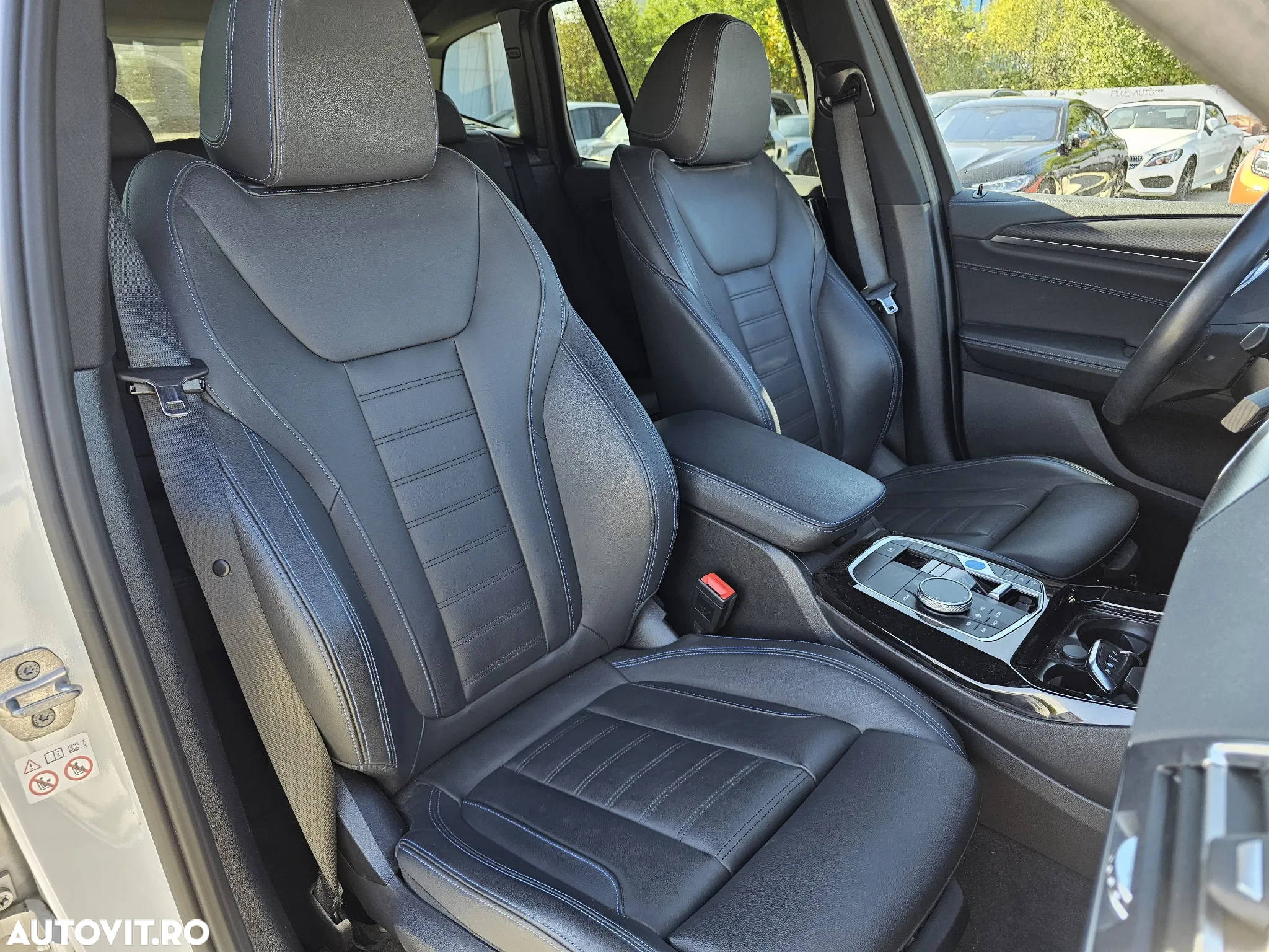 BMW iX3 Standard - 28