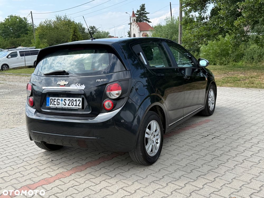 Chevrolet Aveo 1.4 16V LS - 5