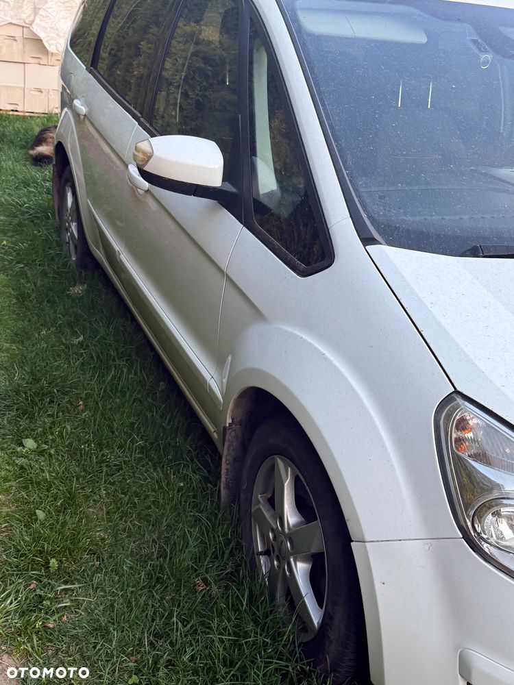 Ford Galaxy - 2