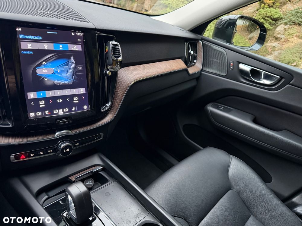 Volvo XC 60 - 10