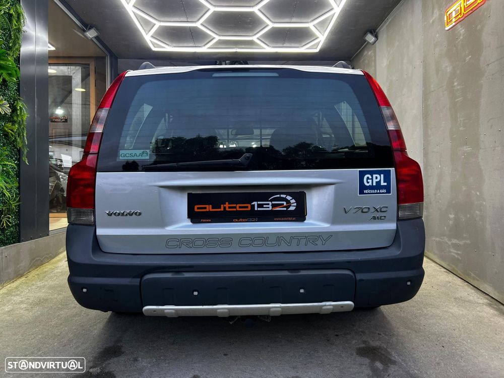 Volvo V70 Crosscountry - 5