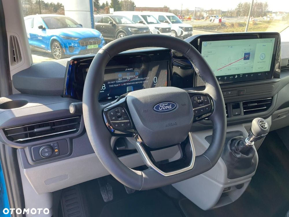Ford Transit Custom - 28