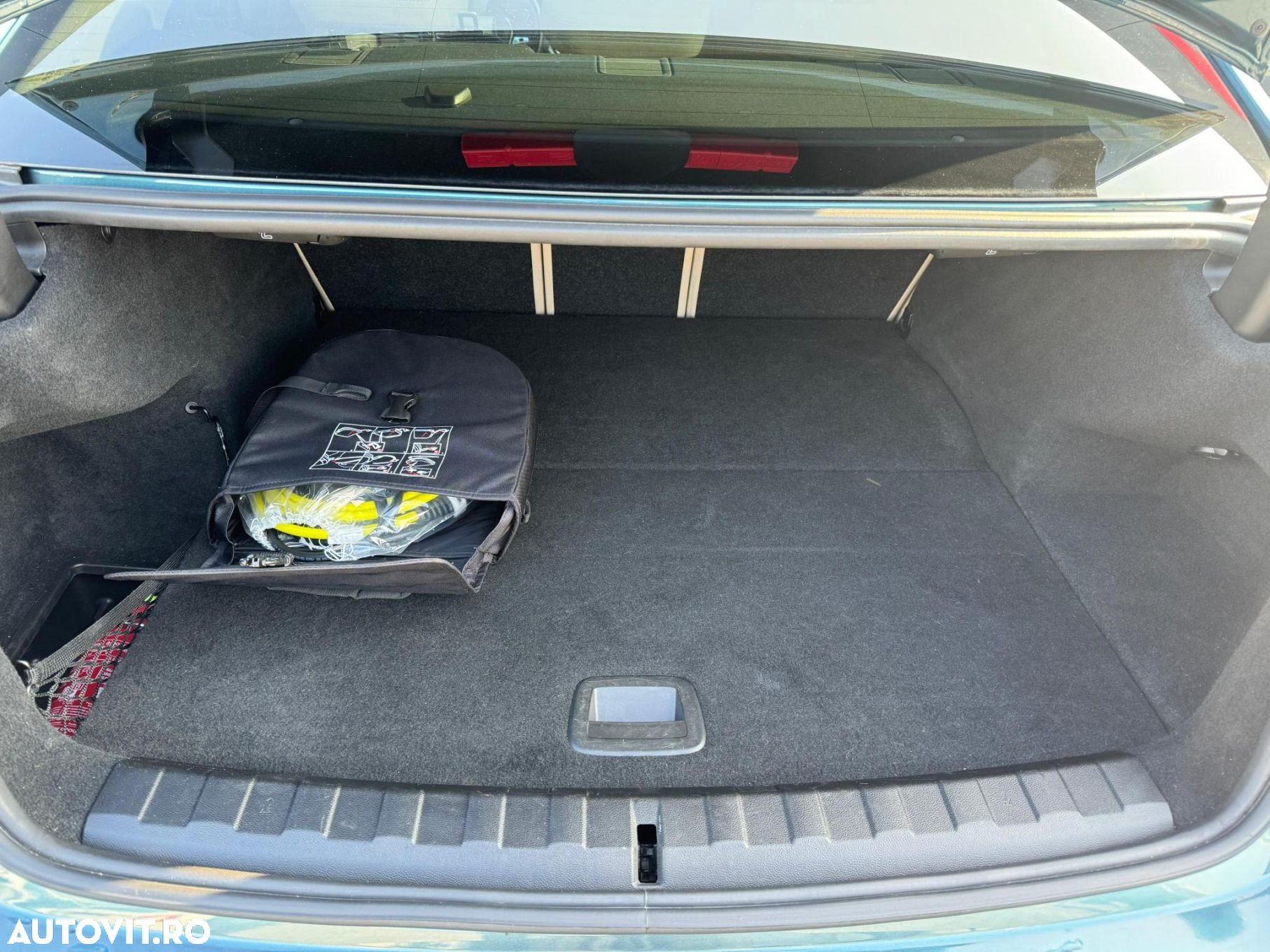 BMW Seria 3 330e AT PHEV - 29