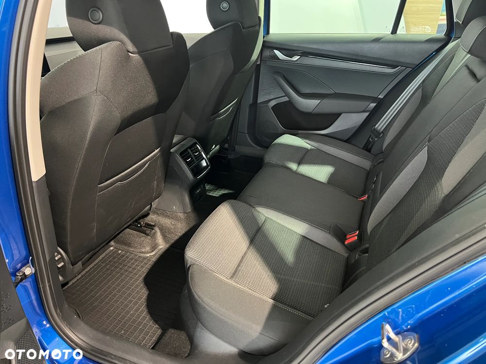 Skoda Octavia 1.5 TSI Selection - 11