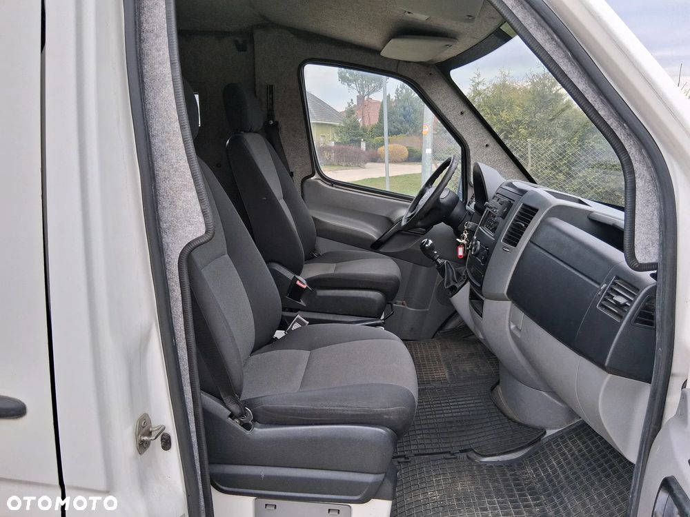 Volkswagen Crafter - 12