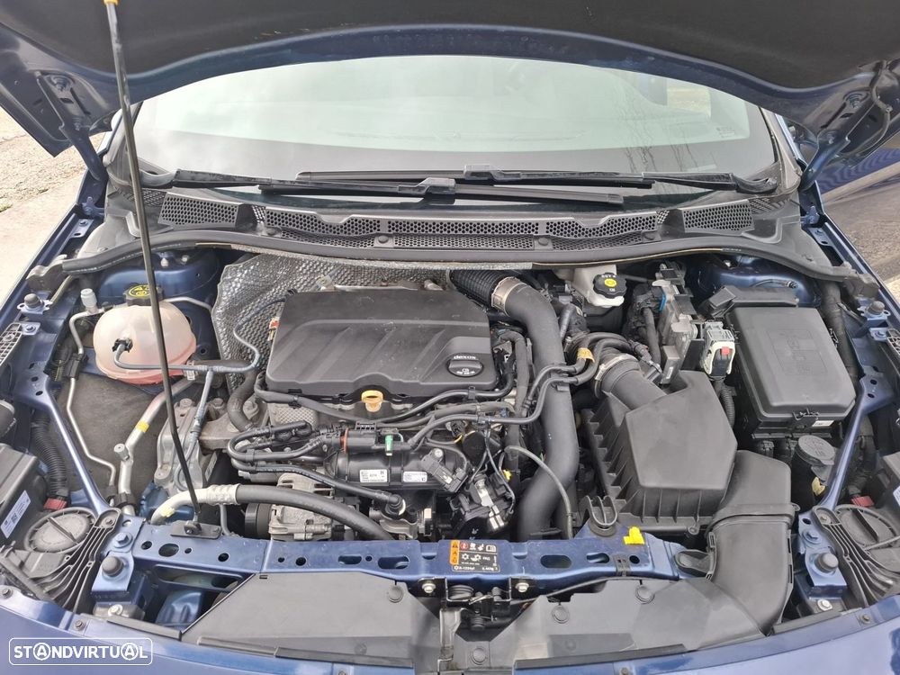 Opel Astra Sports Tourer 1.2 T Design & Tech S/S - 49