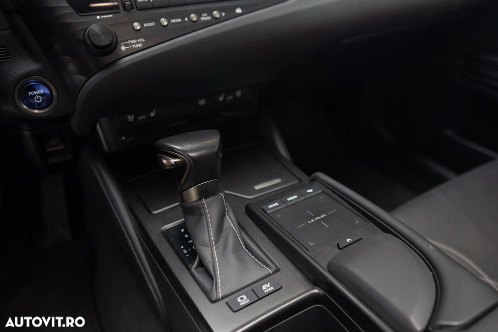 Lexus Seria ES 300h Luxury - 8