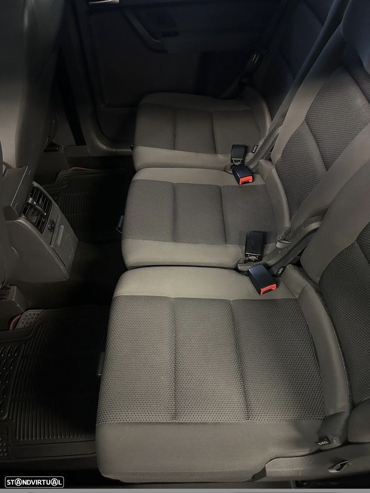 VW Touran 1.6 TDI DPF BlueMotion DSG Trendline - 7