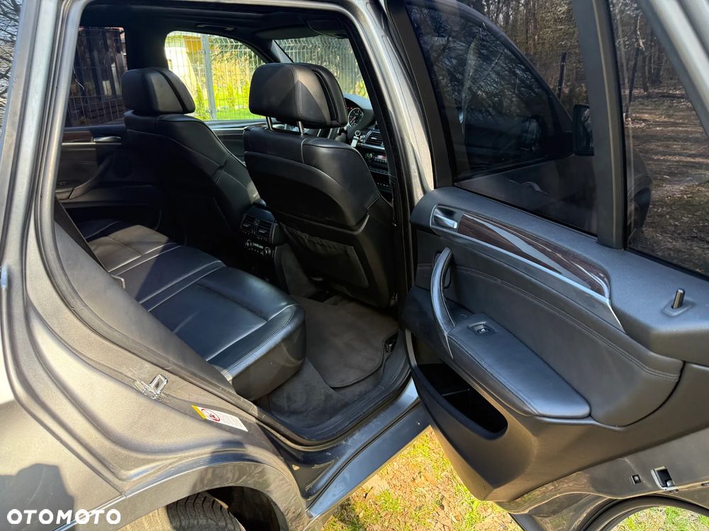 BMW X5 xDrive30d - 25