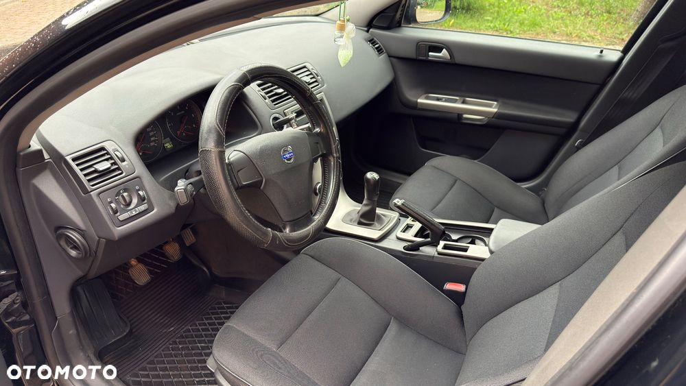 Volvo V50 D2 - 21
