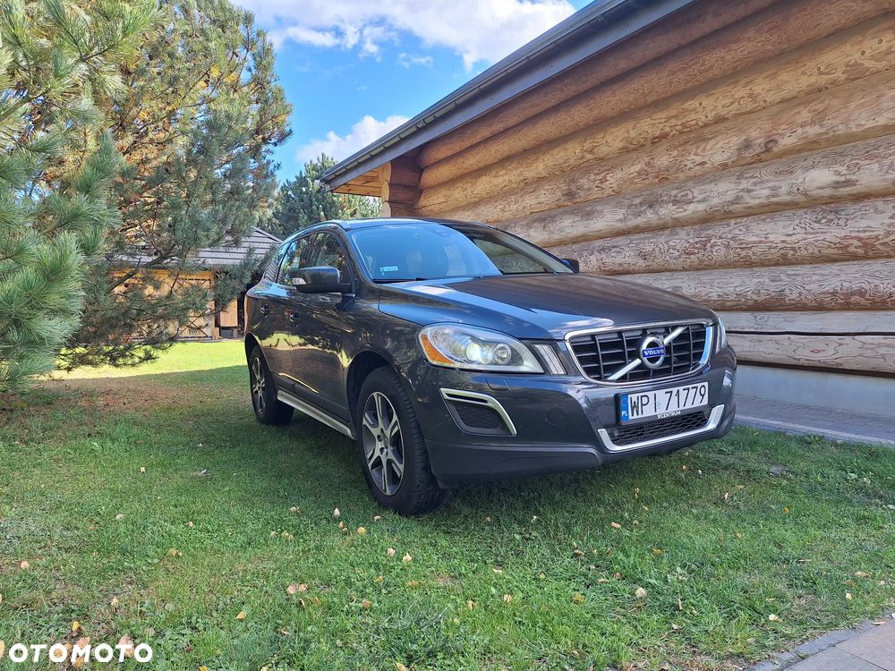 Volvo XC 60 - 4