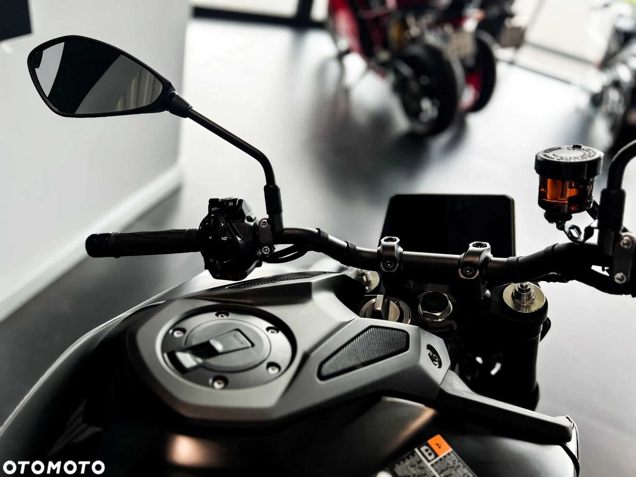 Yamaha MT - 10
